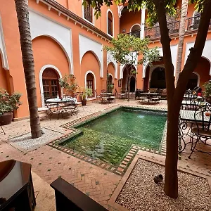 4* Riad Amina