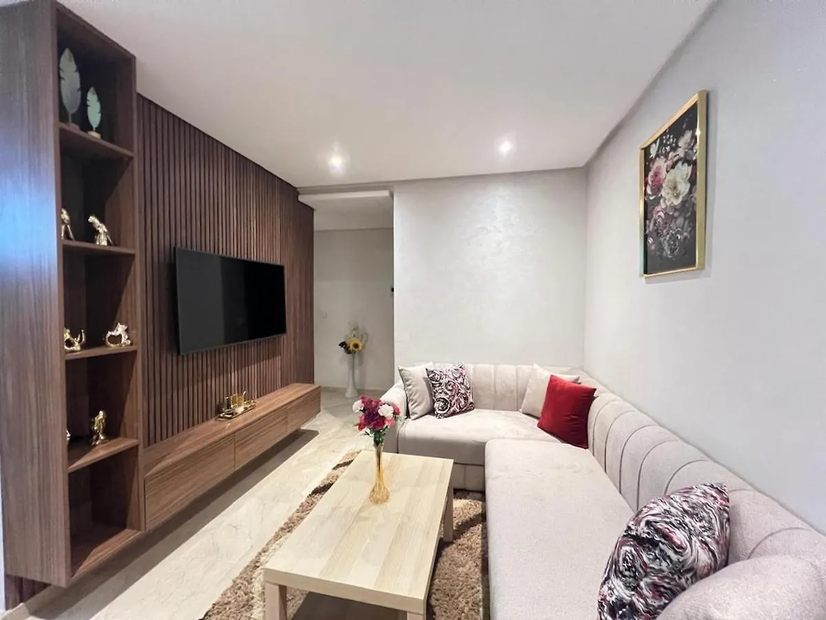 New! Modern Apt & 2 Bedrooms & 2 Pool & Wifi Marrakesh